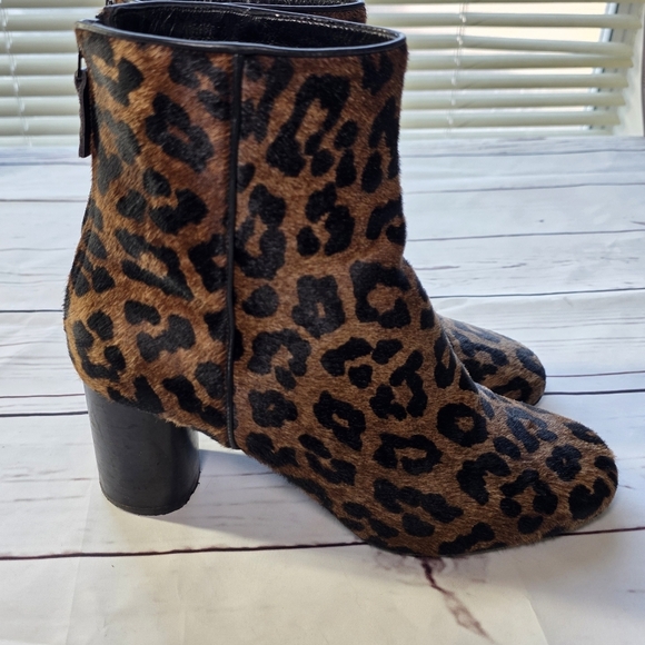 Sandro Sacha Leopard Boots Calf Hair Zip Back Heel 39 8.5/9 - Picture 5 of 8